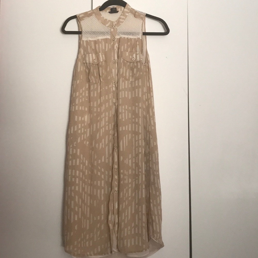Club Monaco button down dress in size 6